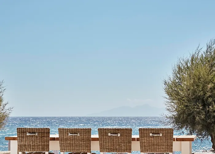 Nikki Beach Resort&Spa Santorini